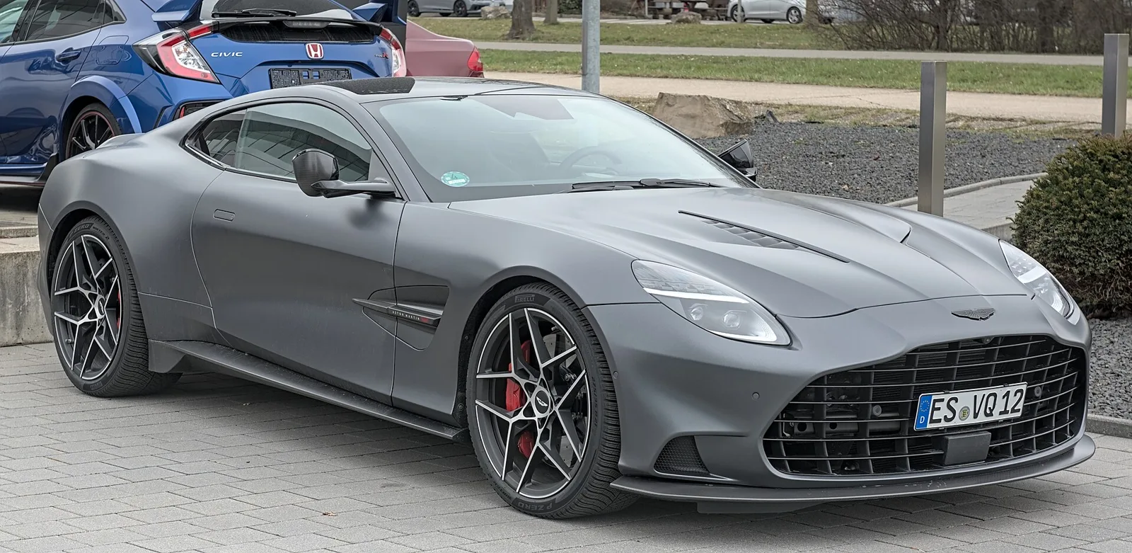 Aston Martin Vanquish