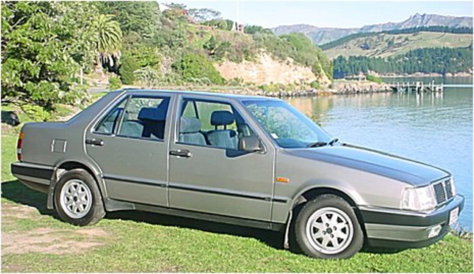 lancia thema